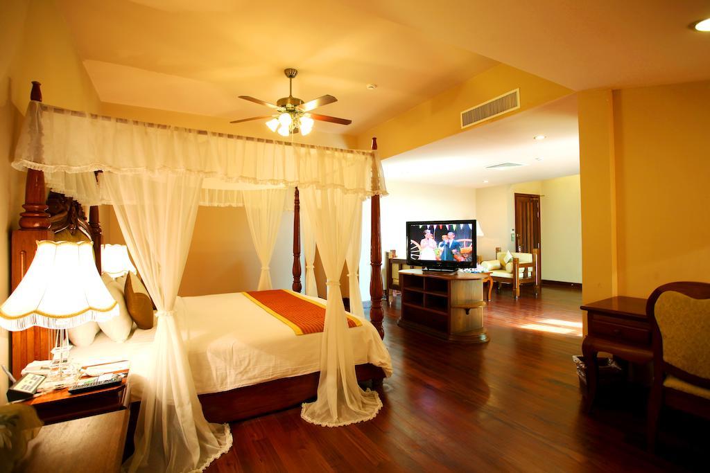 Angkor Era Hotel Siem Reap Exterior foto