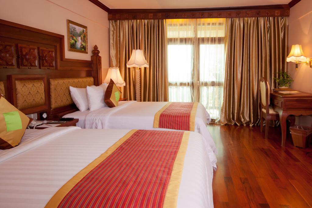 Angkor Era Hotel Siem Reap Zimmer foto