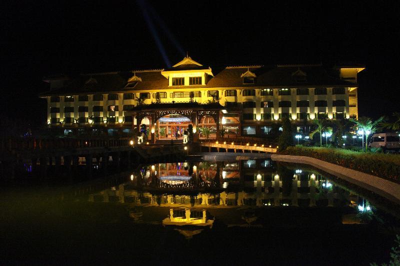 Angkor Era Hotel Siem Reap Exterior foto